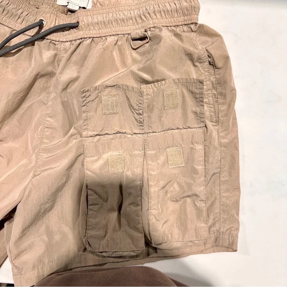 Stylish Tan Cargo Shorts - Picture 3 of 3
